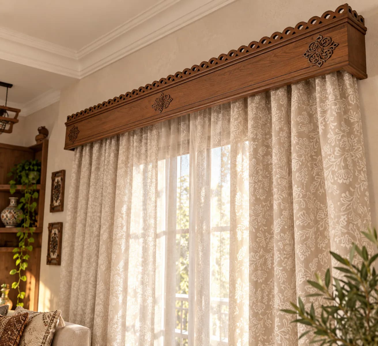 Hand-Turned Spindles